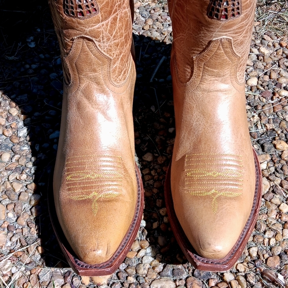 🔺️SOLD!🔺️🔹️Jonny Ringo Boots - Picture 5 of 14